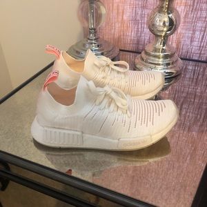 Women’s adidas boost size 6.5